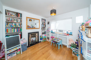 lounge/family room- click for photo gallery
